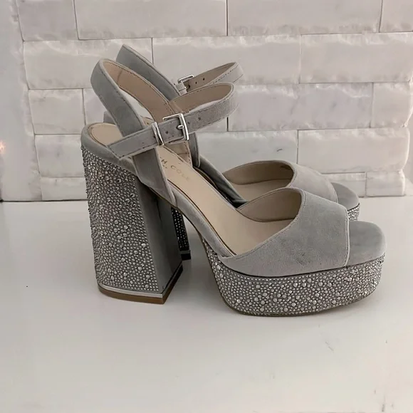 New! Kenneth Cole New York Dolly Crystal Heel Platform Sandal in silver Size 7.5 - Picture 7 of 12
